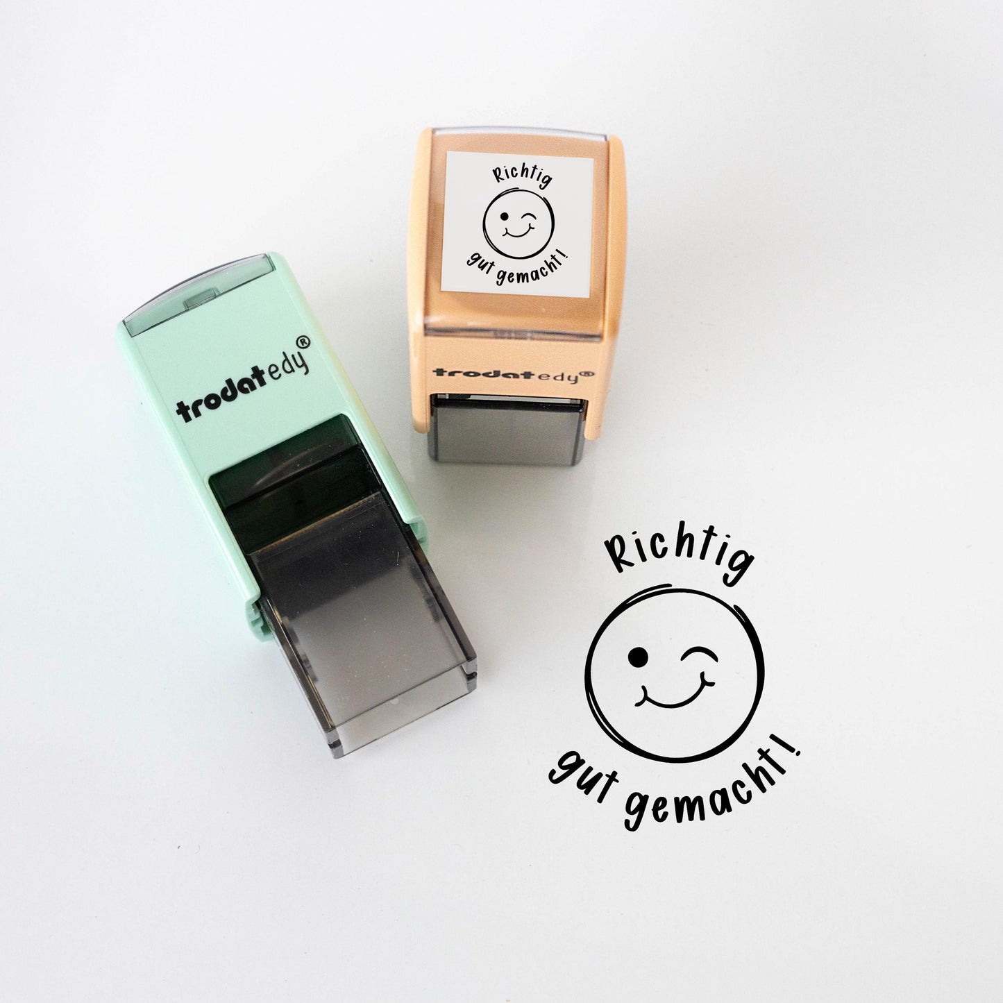 Lehrerstempel Richtig gut gemacht Motivation, Schule, Belohnungsstempel, Grundschule Note Stempel Bewertung Schule Smiley PR022