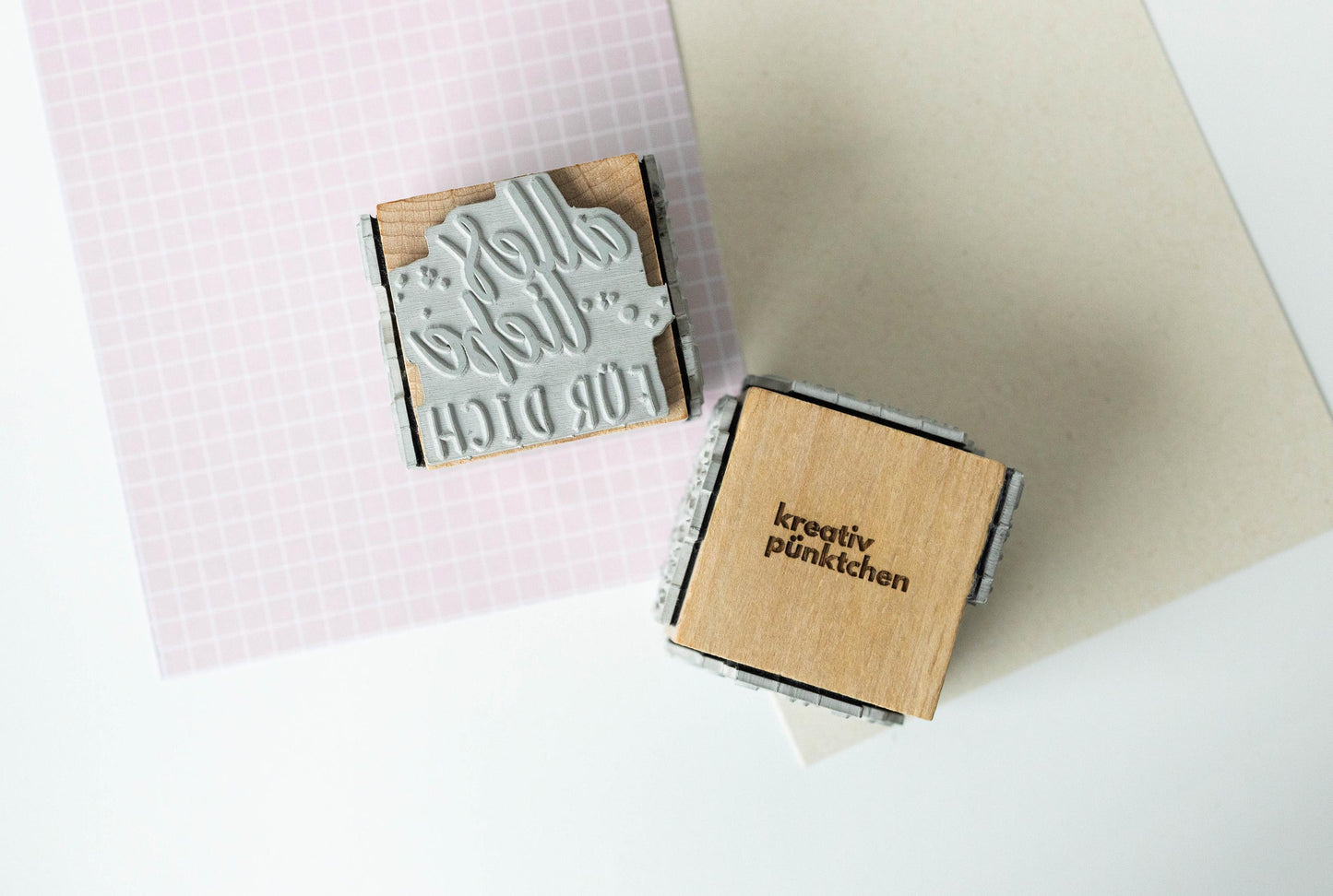 Geburtstags-Stempelset Holz 4 Motive – Alles Liebe, Von Herzen, Nur was ganz kleines, Ich wünsche dir – DIY Karten & Geschenkpapier HS122