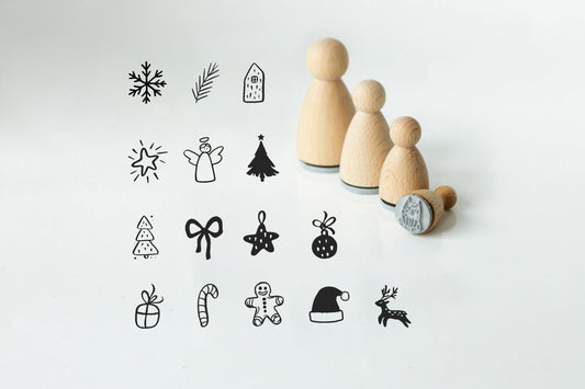 Mini Holzstempel Weihnachten – 15 Motive, 4 Größen - Bastelstempel Karten Tannenbaum Rentier Stern Geschenk Winter DIY Kinder Basteln  HS149