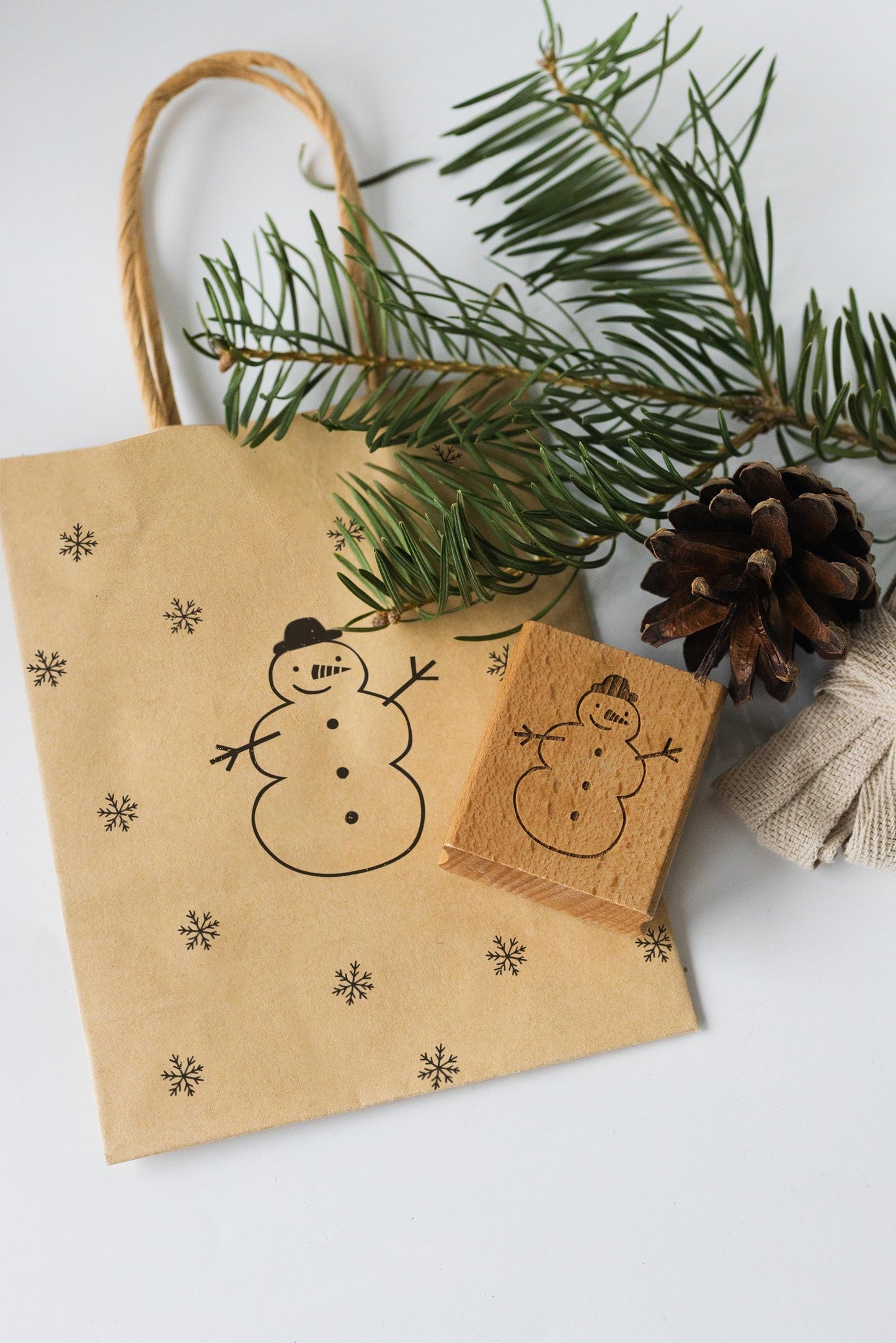Stempel Schneemann Weihnachten Winter niedlich Kinder Scandi Motive Wintermotive Basteln DIY Scrapbooking Schnee Geschenkpapier HS153